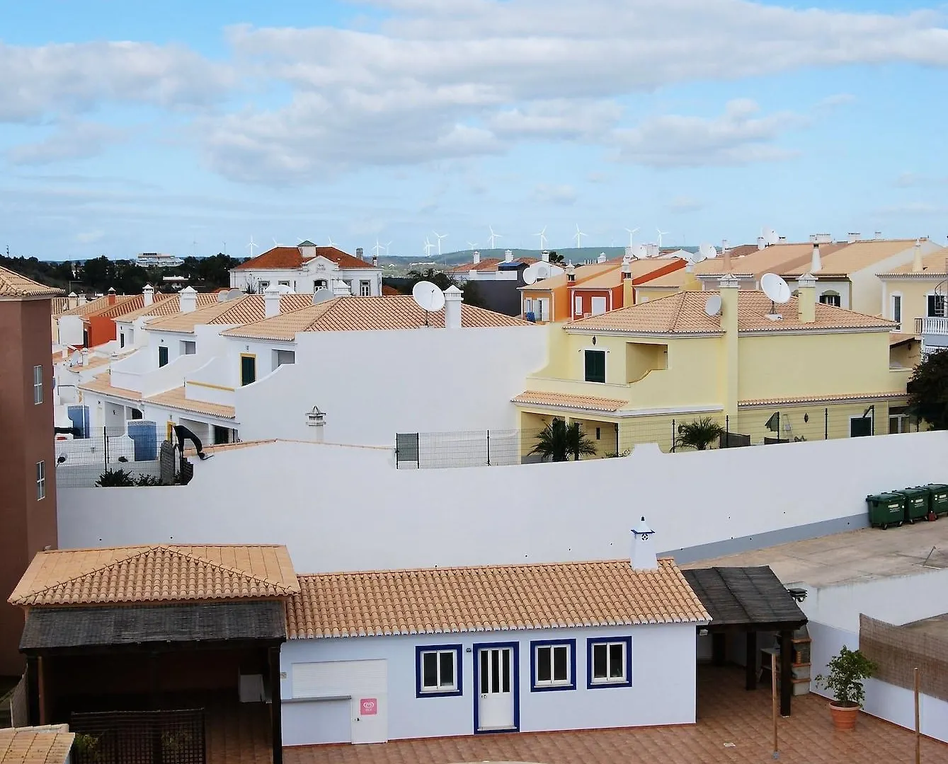 Praia Do Burgau Szálloda